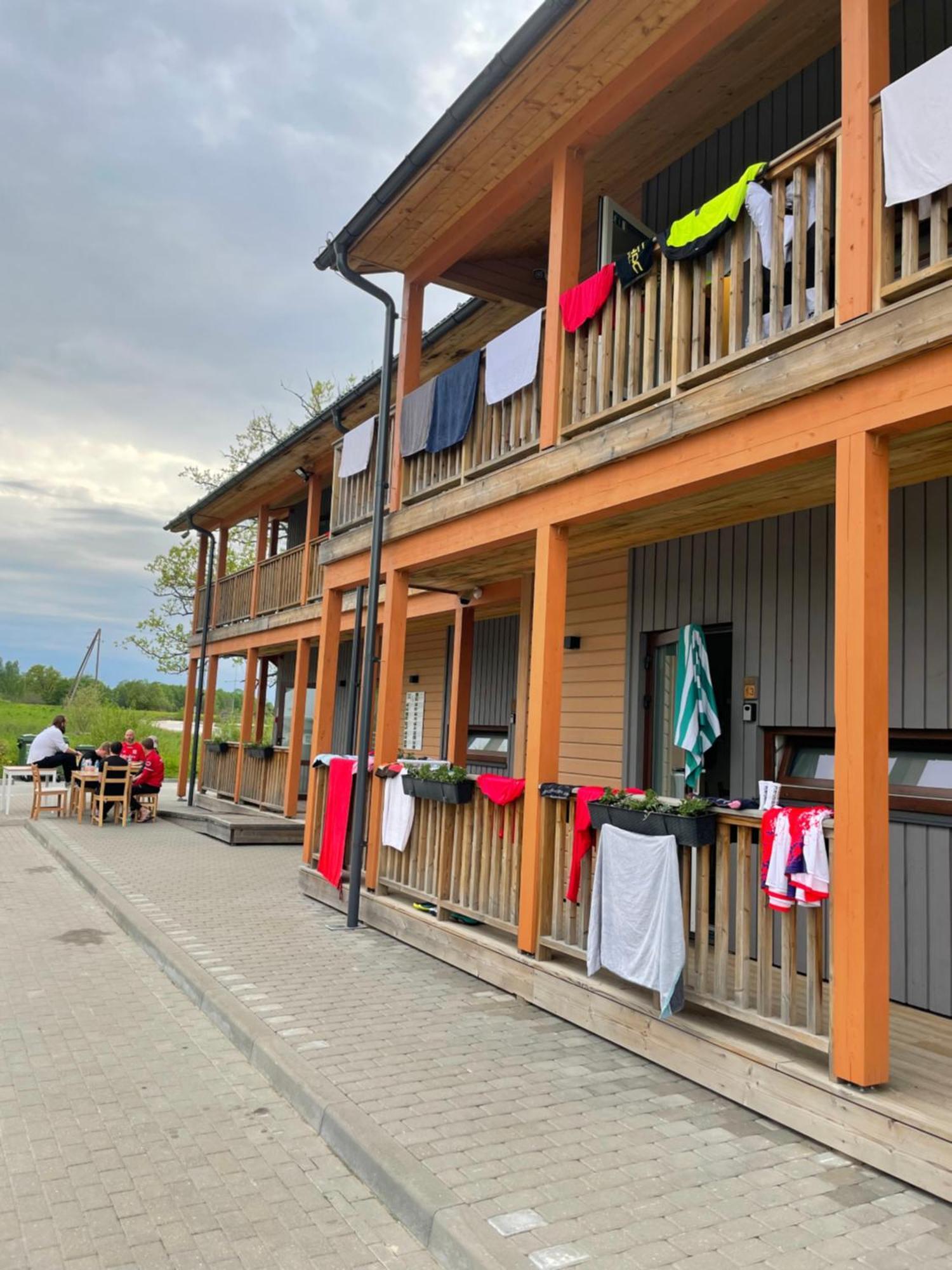 Bestes Apartamenti Koceni Exterior photo